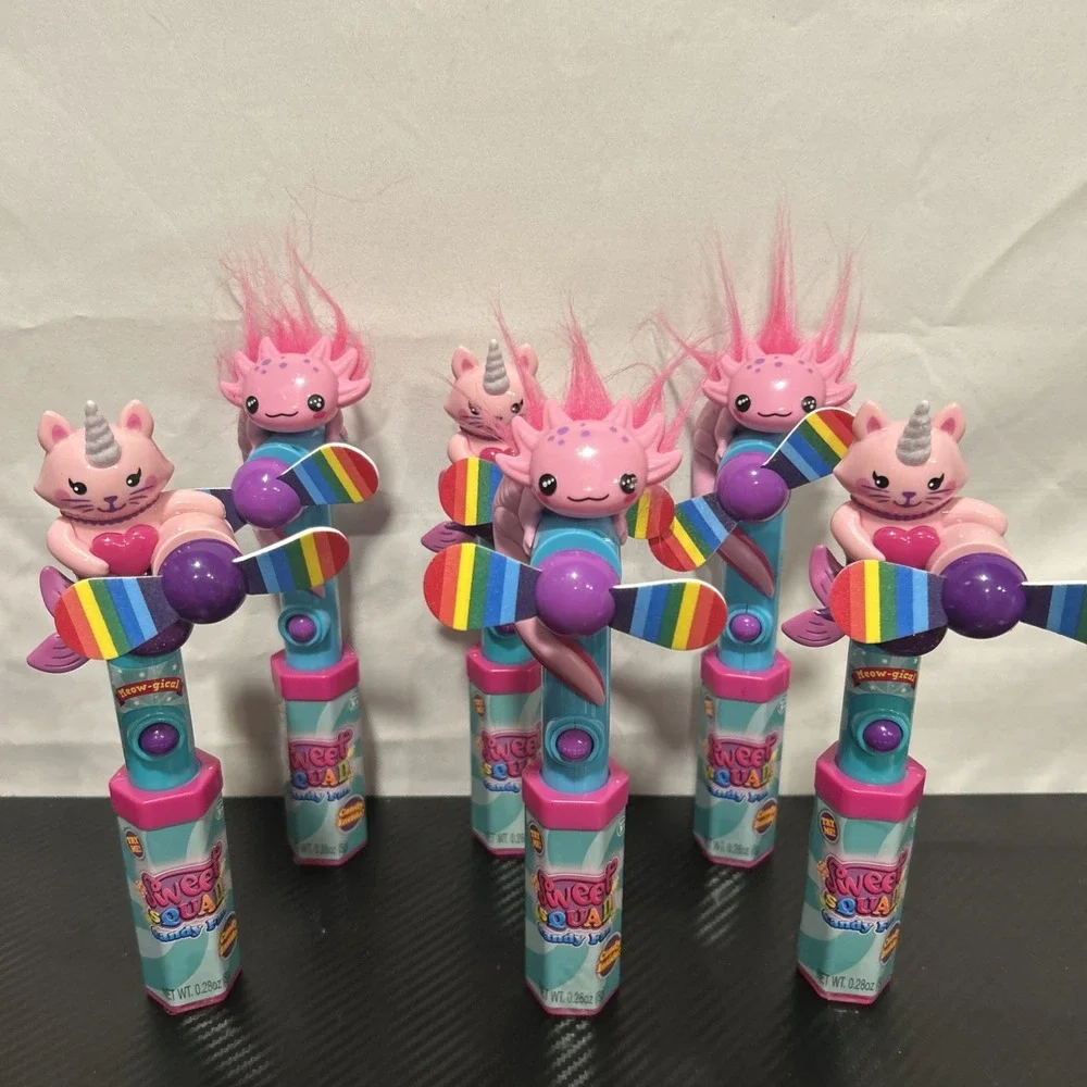 Sweet Squad Candy‎ Fan Ages 3+ Axolotl & Unicorn Cat Mermaid Party Favors